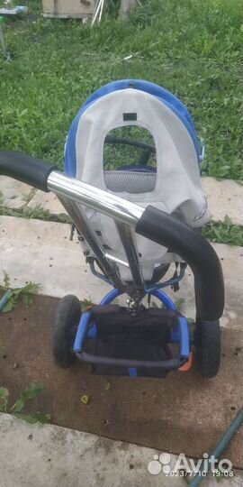 Детский трехколесный велосипед бу