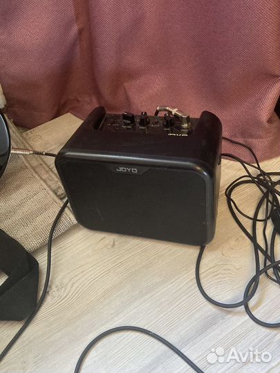 Электро гитара с комбиком