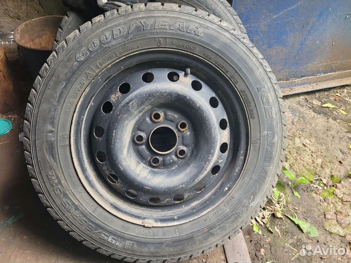 Goodyear Ice Navi Zea 195/65 R15 91