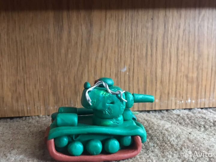 Танк из пластелина