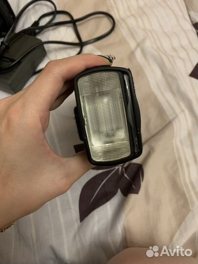 Зеркальный фотоаппарат canon