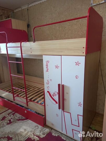 Кровать двухьярусная детская б/у