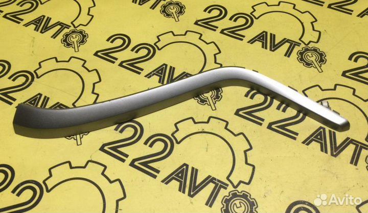 Накладка консоли правая Suzuki Escudo TD94W H27A