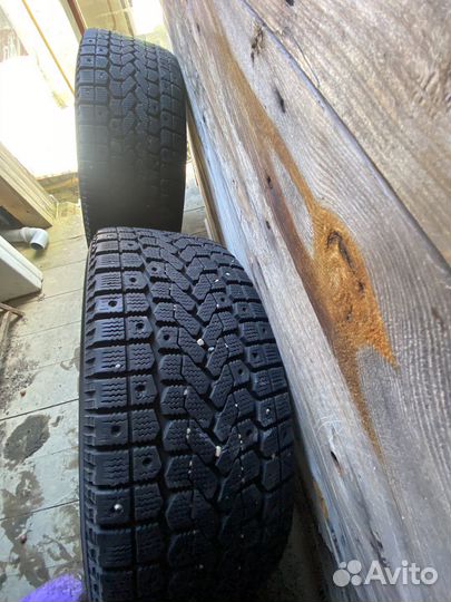 Yokohama Ice Guard Stud IG55 205/55 R16