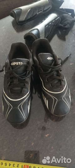 Футбольные бутсы 37 размер