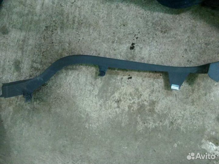 Обшивка задняя нижняя правая volkswagen Passat C