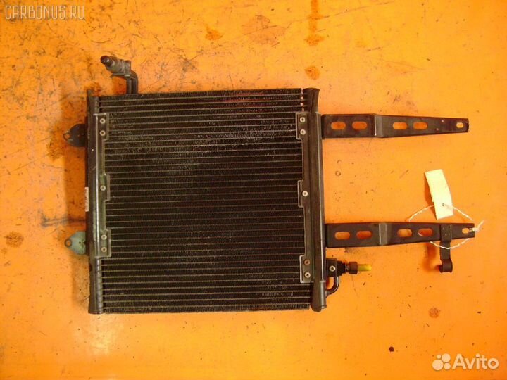 Радиатор кондиционера VAG 6N0820413B на Volkswagen