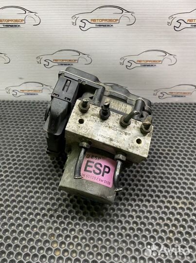 Блок ABS Hyundai i30 2007-2012