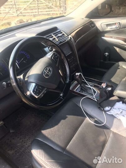 Toyota Camry, 2016
