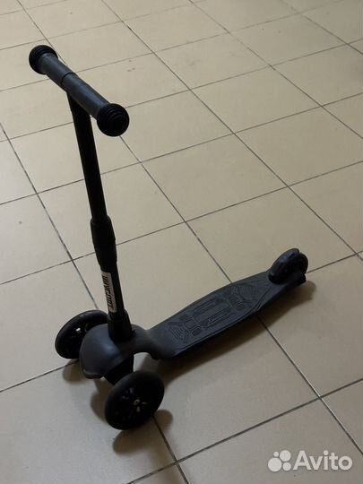 Самокат детский трехколесный бу