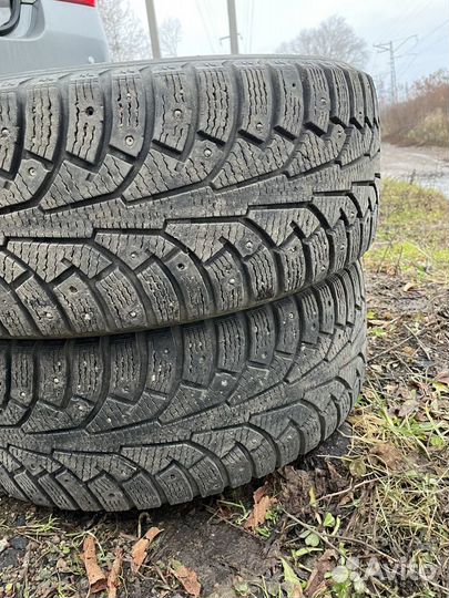 Nordman 5 215/55 R16