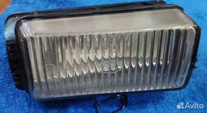 Противотуманные фары Audi 80