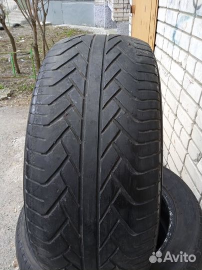 Yokohama Advan ST V802 255/55 R18 110Y