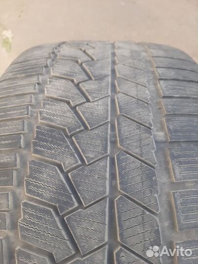 Continental ContiWinterContact TS 860S 265/40 R21 и 295/35 R21 107V