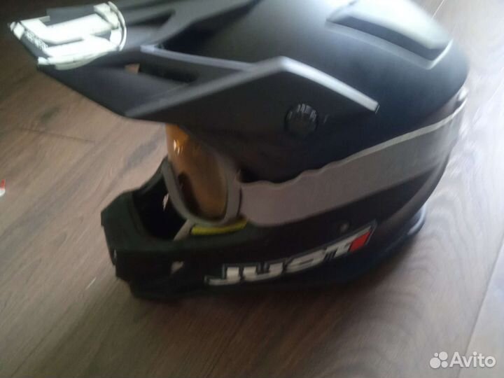 Шлем кроссовый бу just1