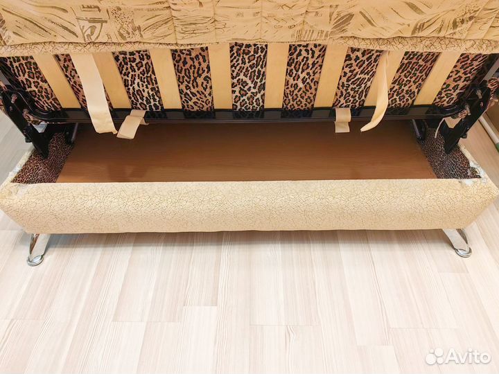 Диван прямой раскладной