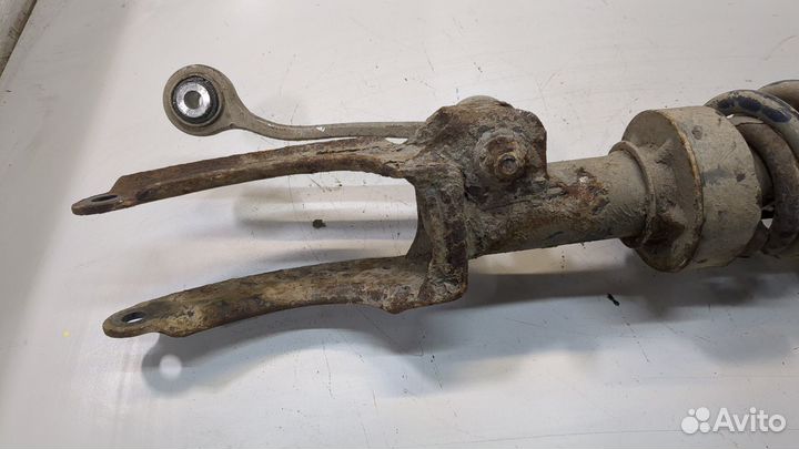 Амортизатор подвески правый передний Volkswagen Touareg