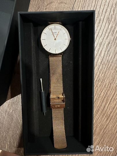 Часы женские Daniel wellington