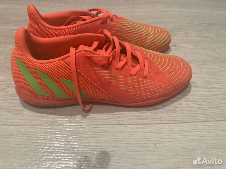 Футзалки adidas predator