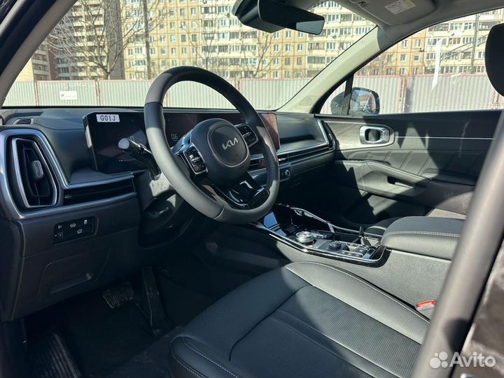 Kia Sorento 2.5 AT, 2024