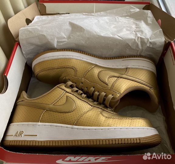 Nike Air Force 1 Low Gold