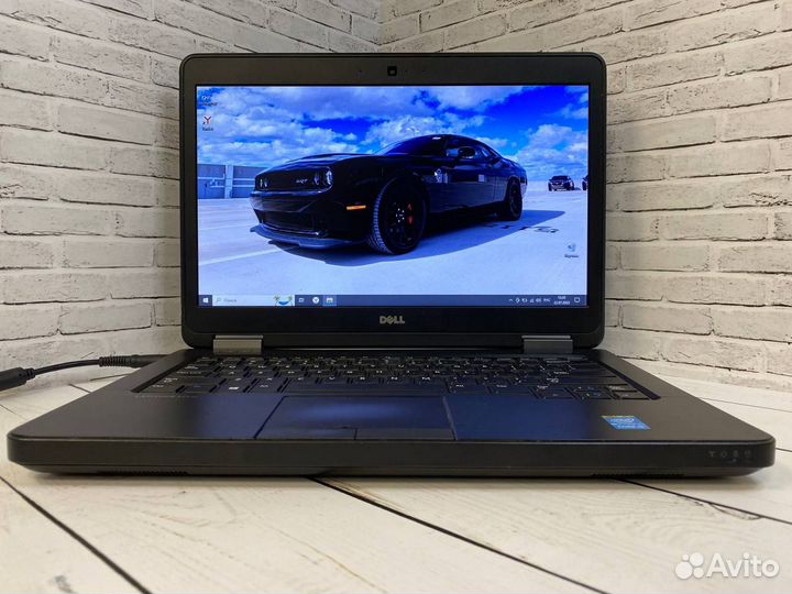 Мощный ноутбук Dell i5/ SSD + HDD / 8 Gb