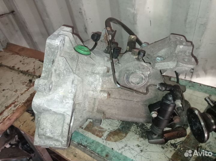 МКПП фольксваген гольф-4. 1,4. DUW