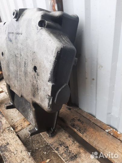 Масляный поддон Mercedes OM441 V6 2000