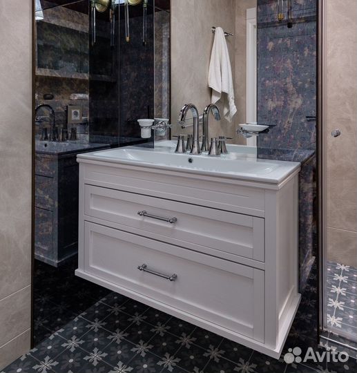 Тумба под раковину в классическом стиле на заказ