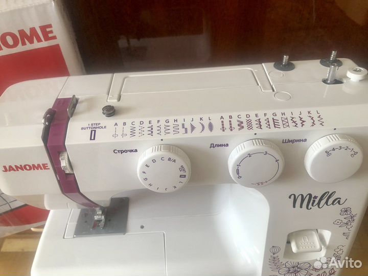 Швейная машина Janome Milla