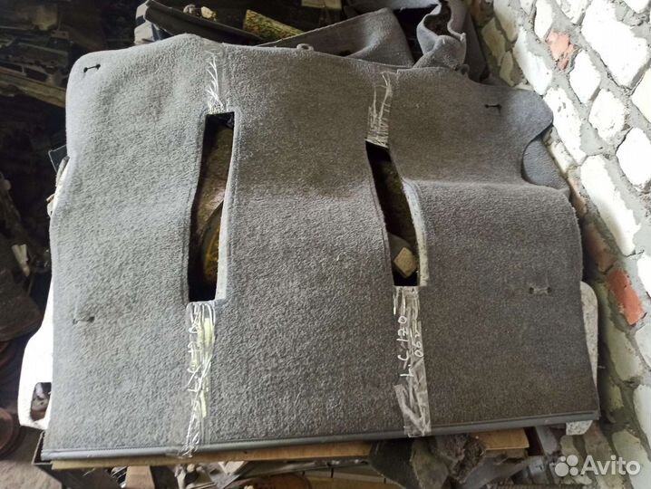 Ковролин багажника Toyota Prado 120