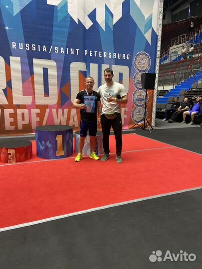 Фитнес тренер