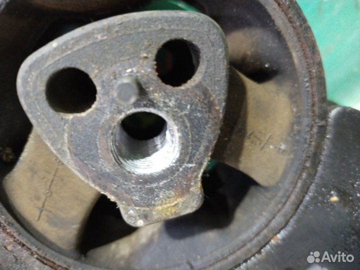 Подушка двигателя правая Daewoo Matiz хетчбэк 0.8Л