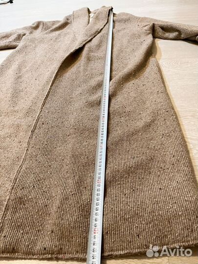 Шерстяное пальто Ushatava