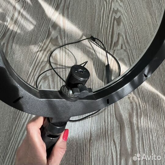 Кольцевая лампа на запчасти и под ремонт