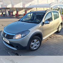 Renault Sandero Stepway 1.6 AT, 2013, 120 000 км, с пробегом, цена 830 000 руб.