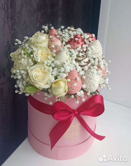 Клубника в шоколаде букеты