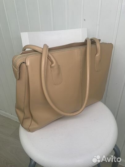 Сумки кожаные женские