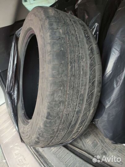 Toyo 310 235/55 R17