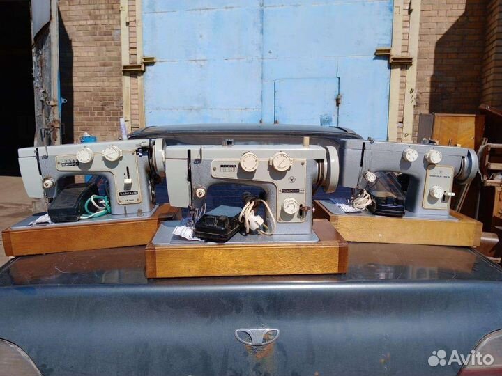 Швейная машина Подольск 142 чайка 3