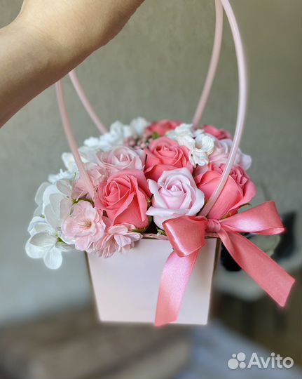 Букет цветы мыльные розы на 1 сентября