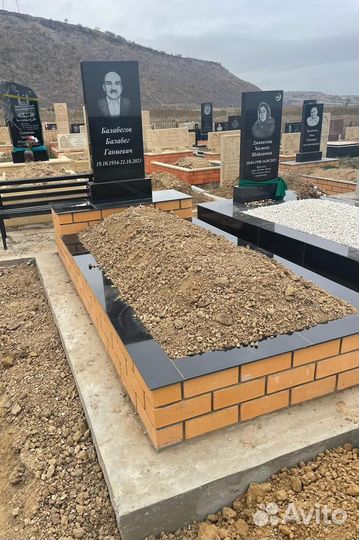 Изготовление и установка памятников гранит мрамор