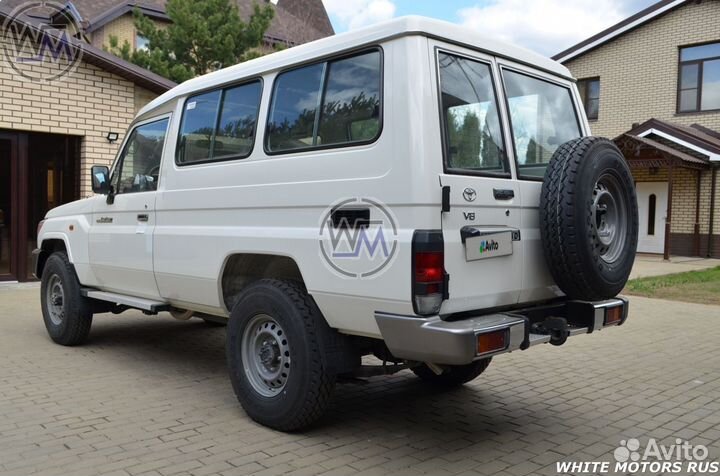 Toyota Land Cruiser, 2022