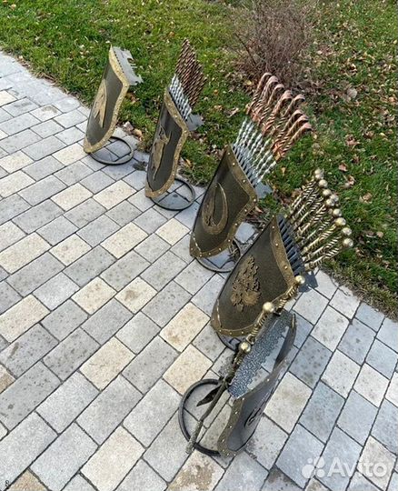 Подставка под шампуры Щит подарочный