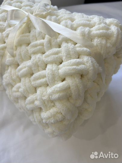 Плед для новорожденного вязаный