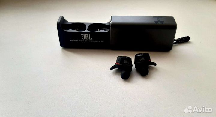 Наушники jbl true wireles