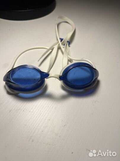 Очки для плавания