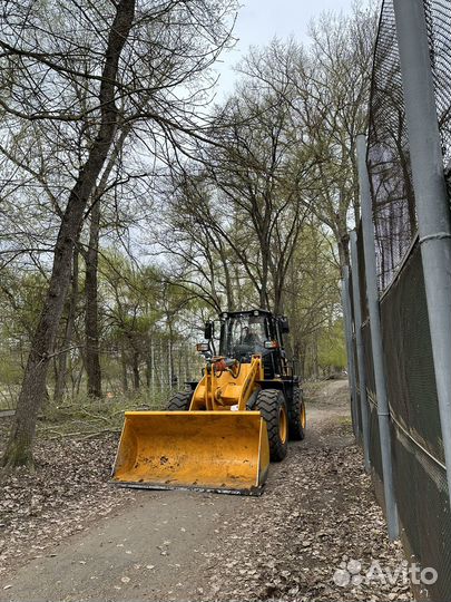 Фронтальный погрузчик