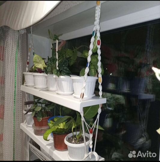 Полки для цветов