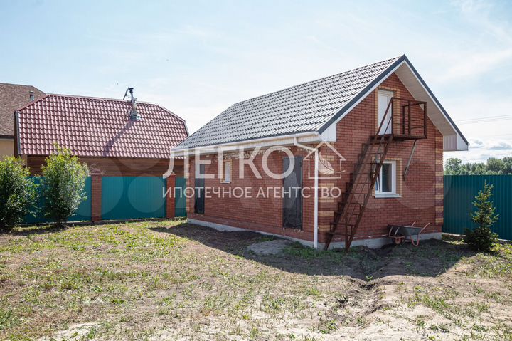 Дом 280 м² на участке 10 сот.